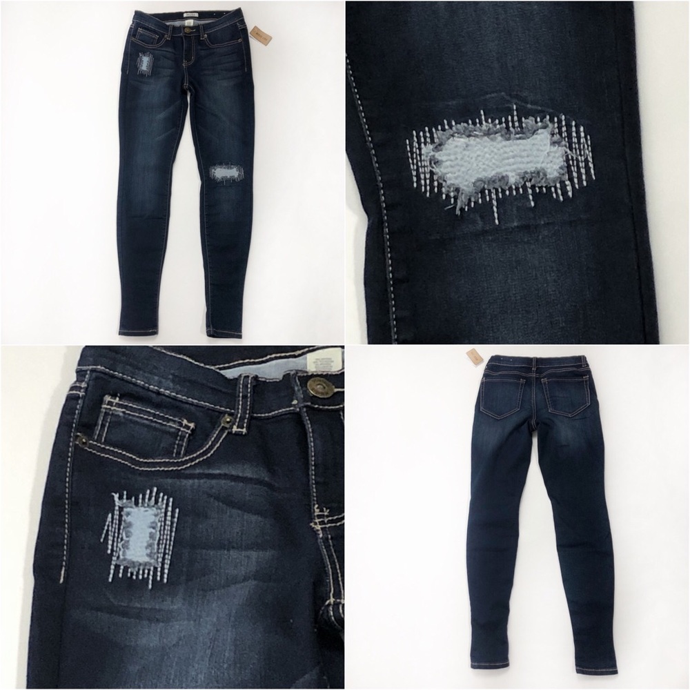 Mudd Dark Wash Jeans Size 5 NWT